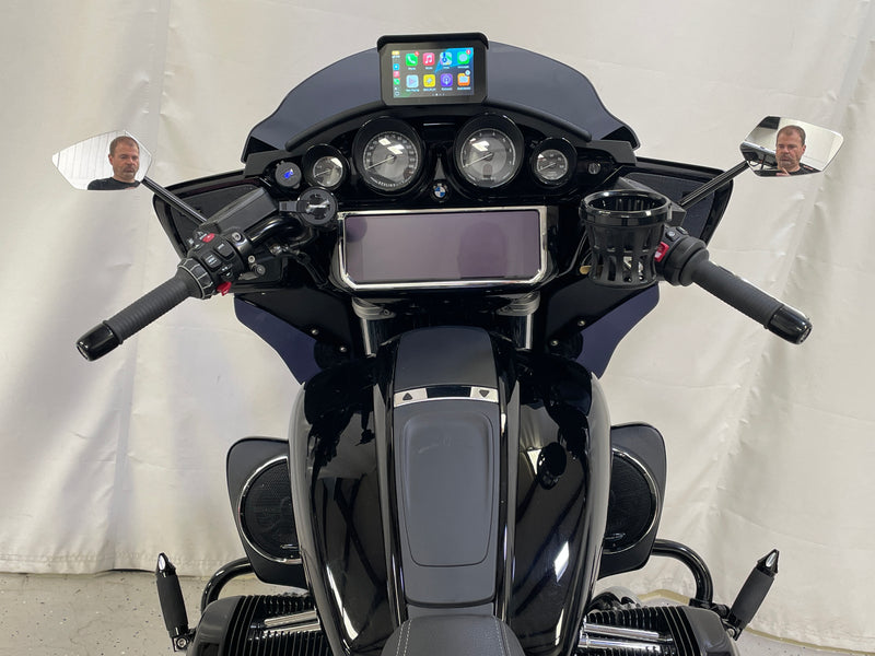 BMW R18B & Transcontinental Bike2Play Apple CarPlay / Android Auto Device