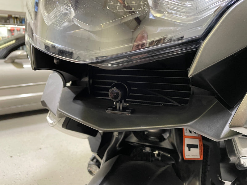 Bike2Play w/ DVR Apple CarPlay / Android Auto Device With Front & Rear Cameras - Motorrad Audio